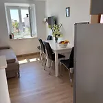 Lucic C Apartman *